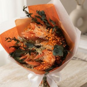 Bouquet preservado naranja.