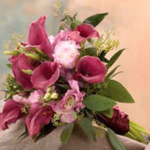 RAMO DE NOVIA CALAS-LISIANTHUS