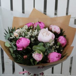 Bouquet peonías.