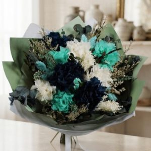 Bouquet preservado azul.